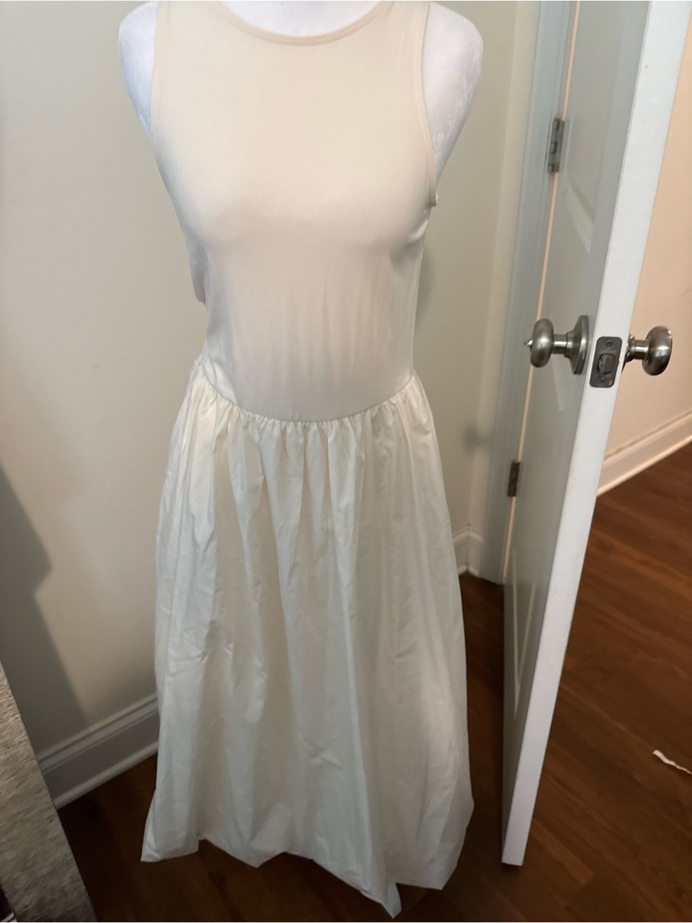 LOFT Cream Maxi dress Gathered Waist and bubble hem